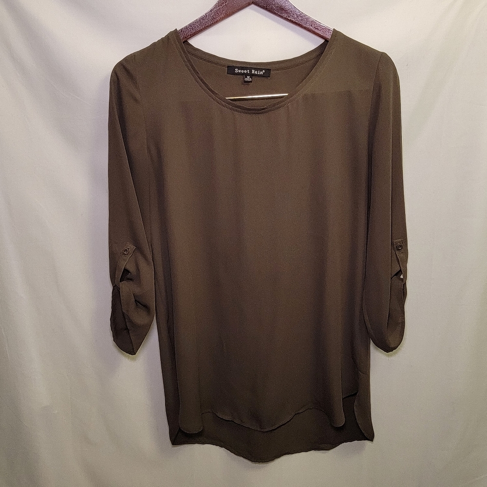 Green blouse